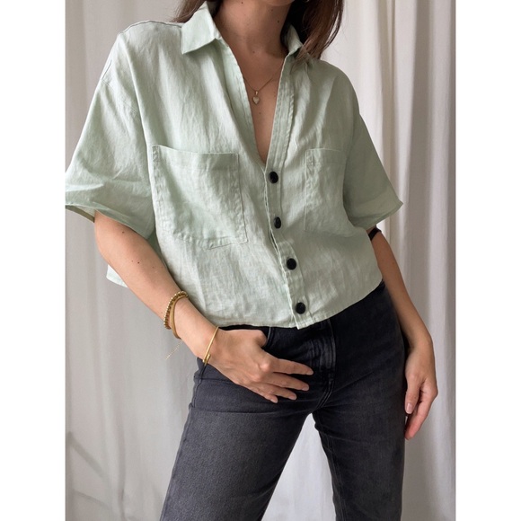 TOP cropped button up top — In Sage - Picture 9 of 10